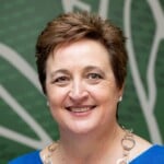 Headshot Beth Whitehead