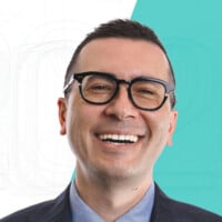 Headshot John R Love