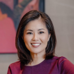 Headshot Jennifer Oyer