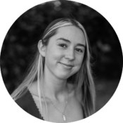 Headshot Ryann Coules